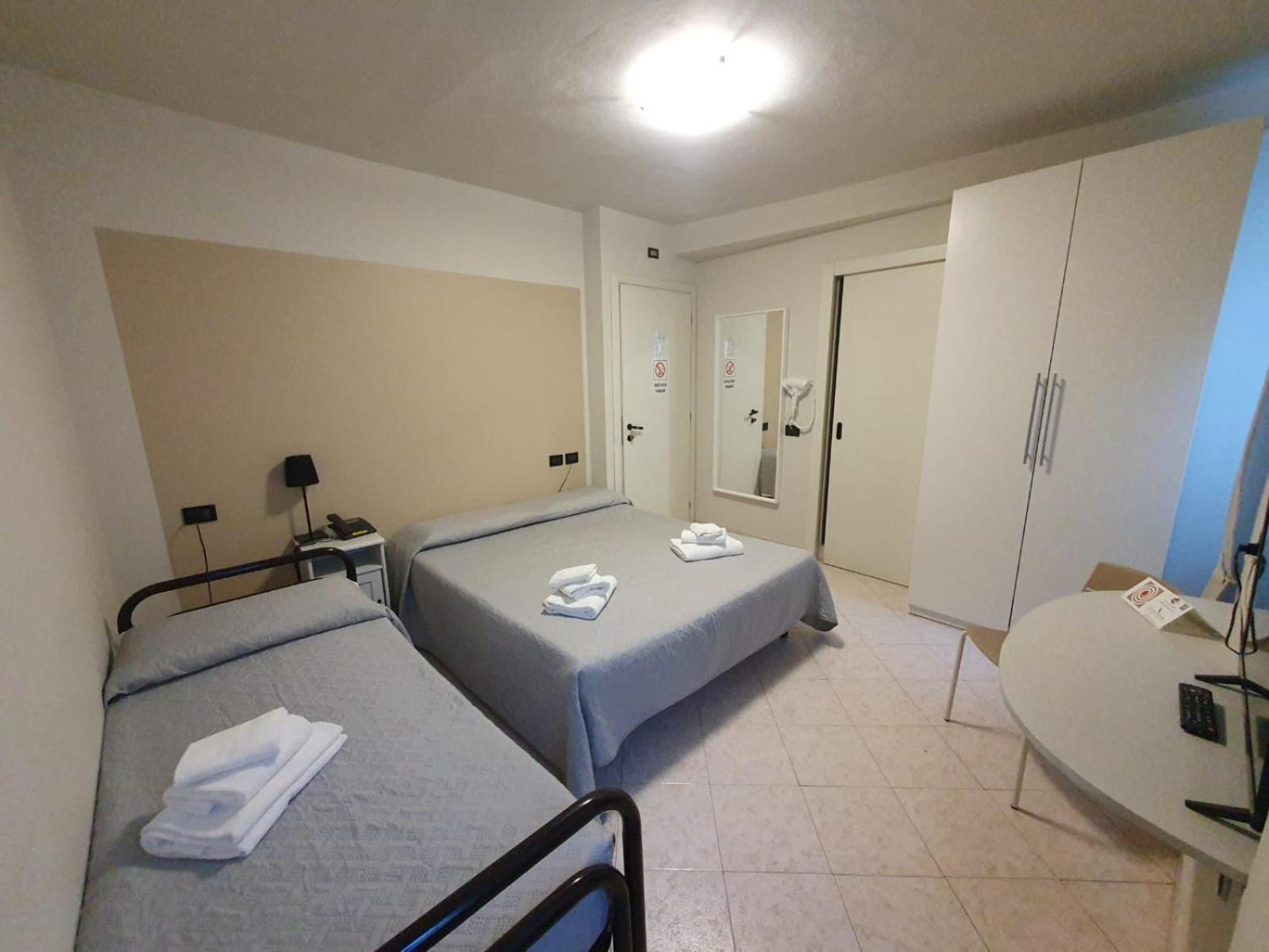 Hotel Cumili Capo di Ponte Eksteriør bilde